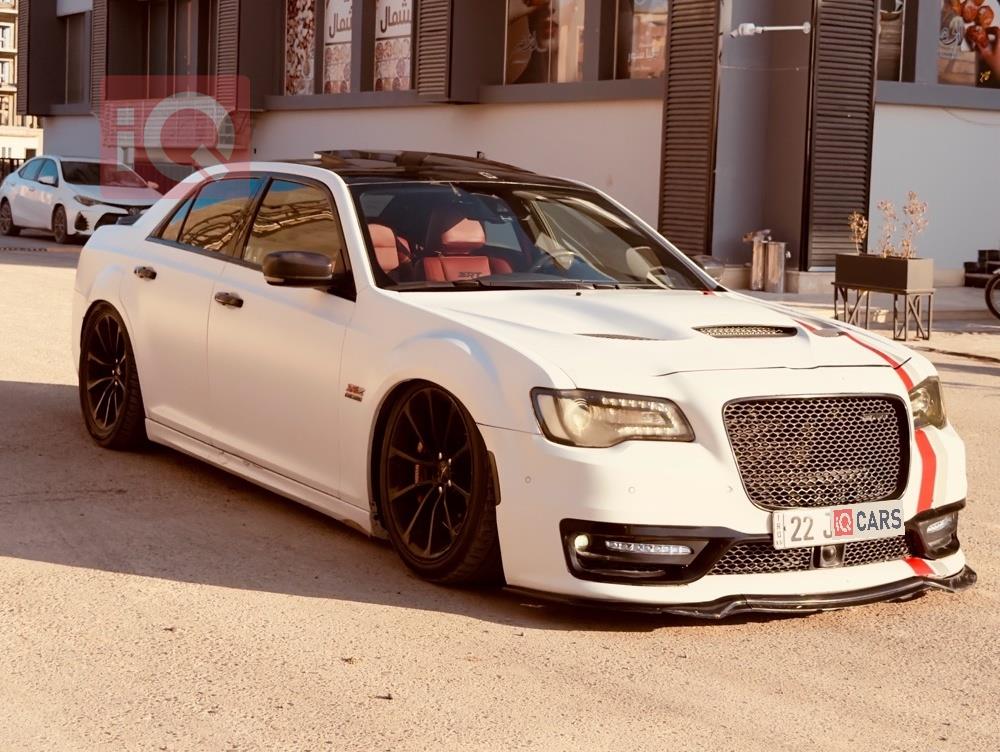 کرایسلەر 300